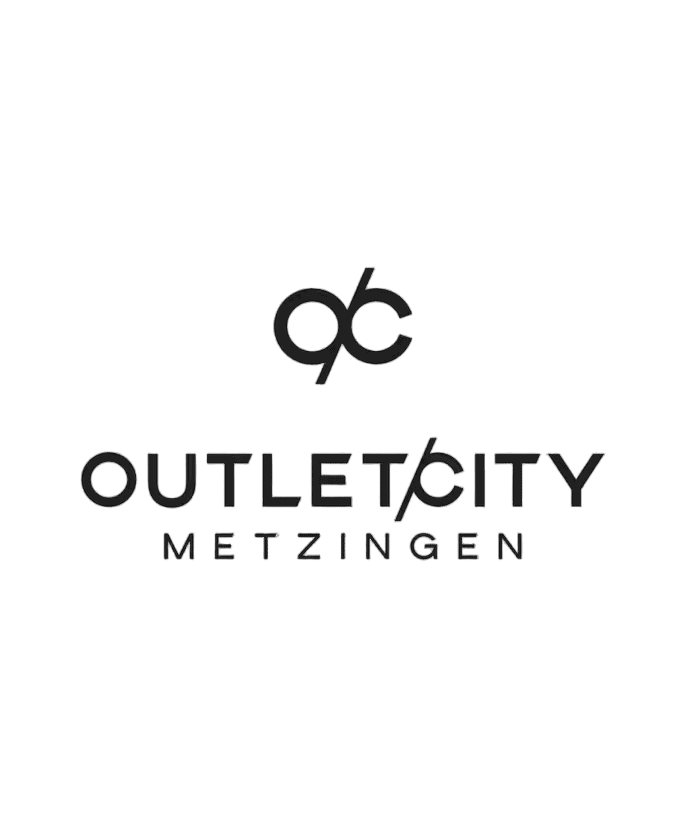 Outletcity Metzingen logo with stylized 'oc' symbol.